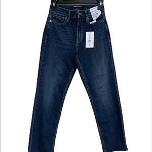 Calvin Klein High Rise Classic Straight Crop Size 24
